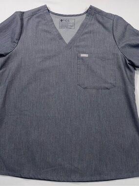 FIGS Catarina One-Pocket Scrub Top, Gray, Size XL, Excellent Condition